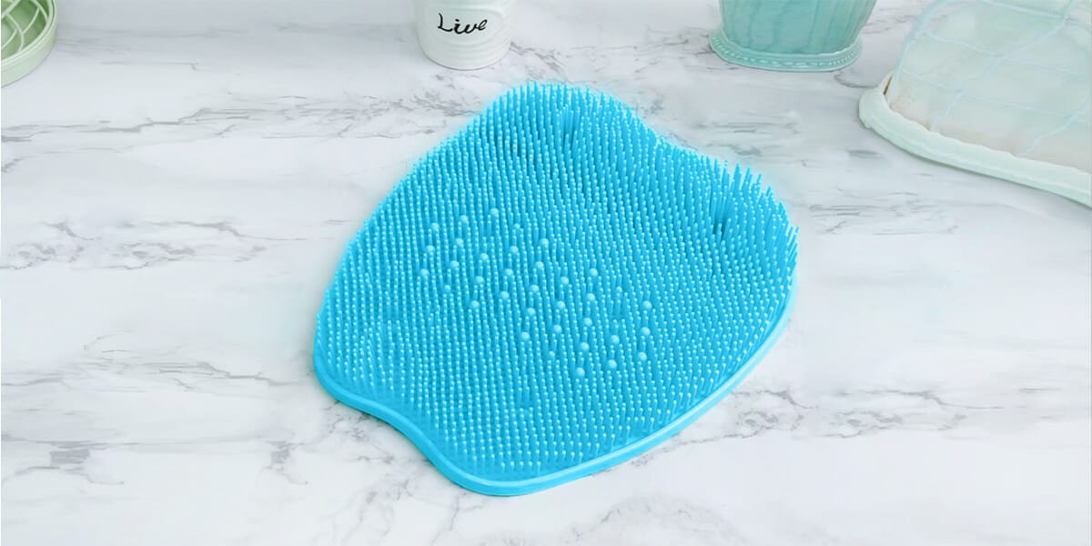 Shower Massager and Scrubber by LOVE LORI